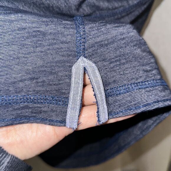 Guess M Hooded Long Sleeve Heathered Blue Chambray Trim Tee Henley - Picture 7 of 13